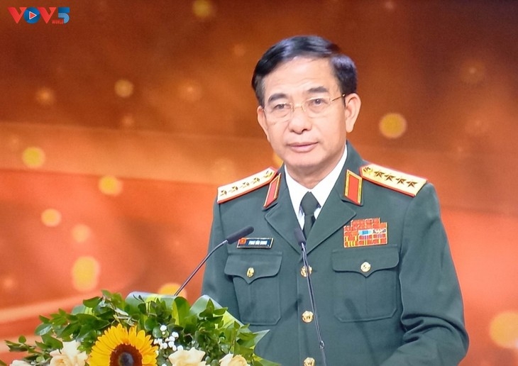 越南国防部部长潘文江大将。图自《越南之声》